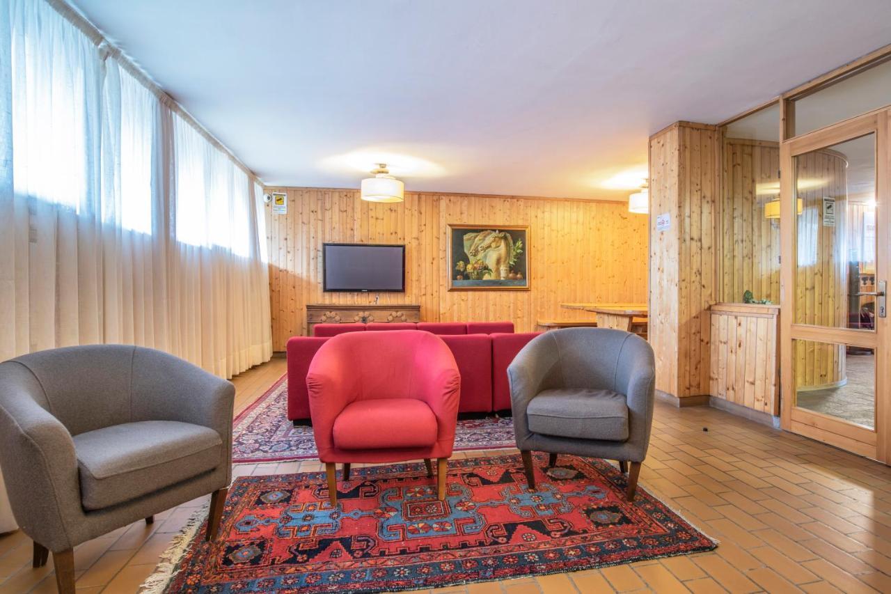 Hotel Resort Veronza Cavalese Eksteriør bilde
